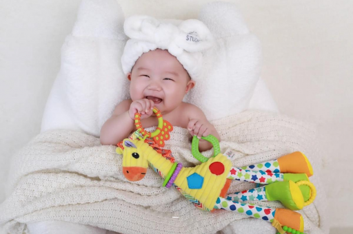 日土六个月宝宝突然发烧